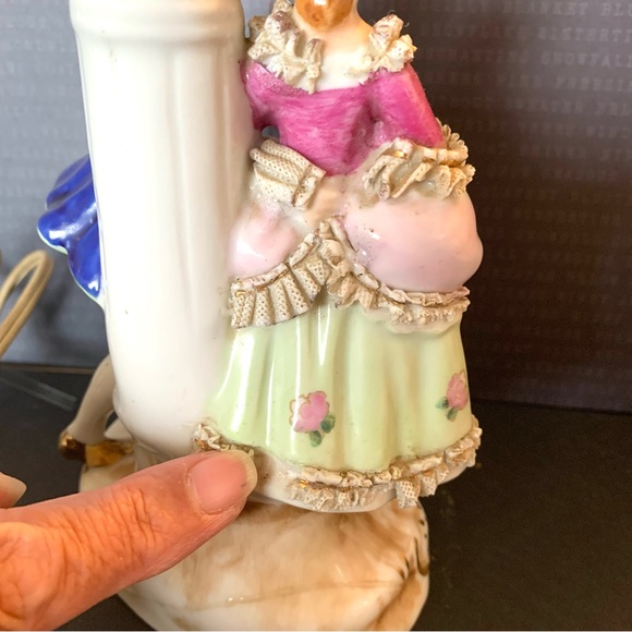 VTG COLONIAL LAMP LADY AND MAN VANITY BOUDOIR - Picture 8 of 11